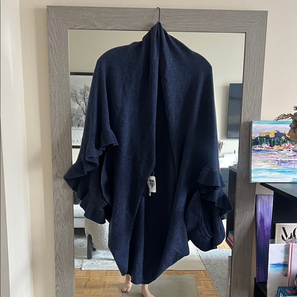 Portolano Navy Blue Women's Cashmere Poncho NWT - Picture 1 of 7